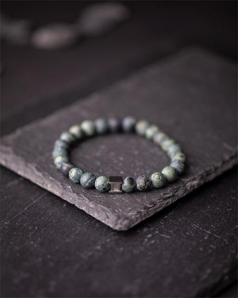 Armband mit 8 mm mattem Jaspis-Stein - Alpha Mat Green